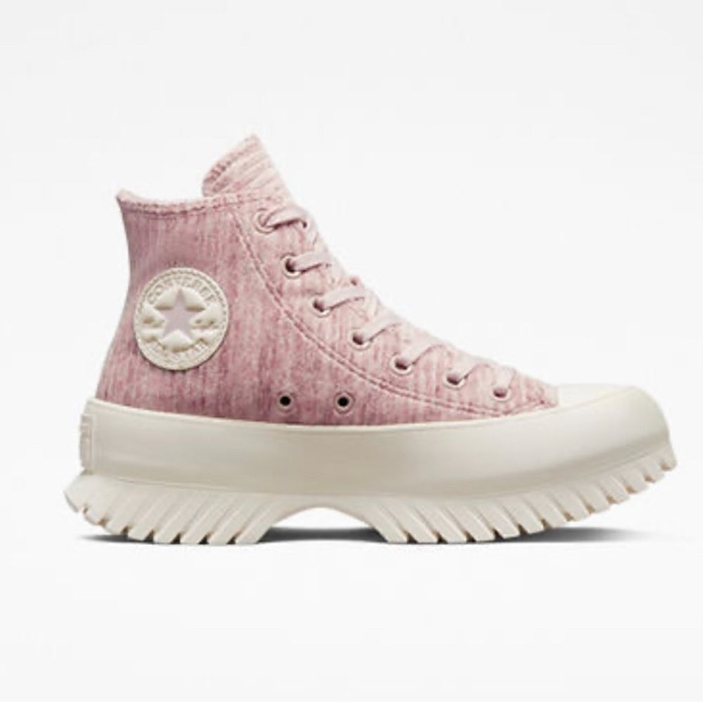 Women’s Chuck Taylor All Star Lugged 2.0 Velour Hightop Sneaker Shoes Size 9 - Picture 2 of 9